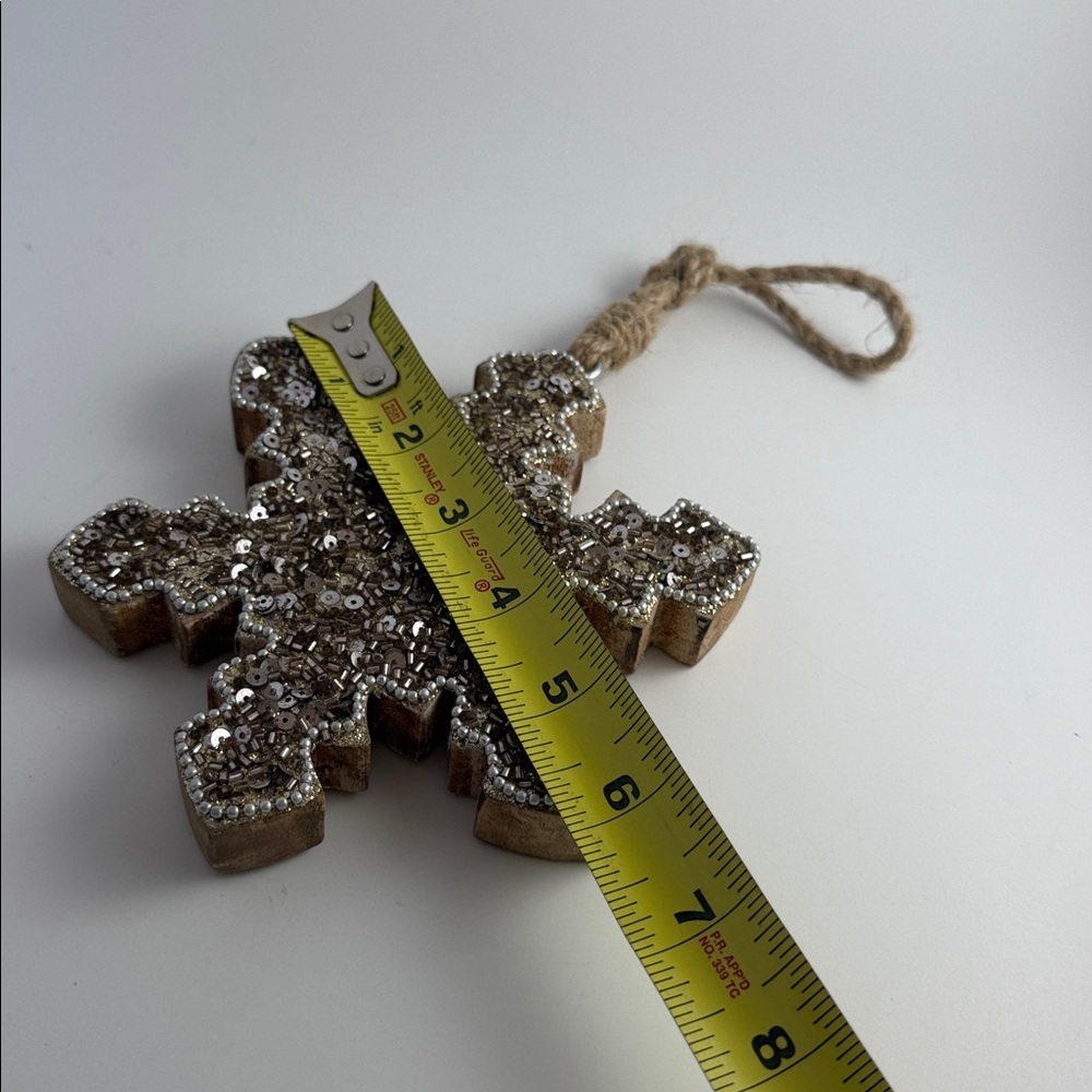 Wood Sequins Beads Snowflake Ornament - Picture 6 of 8